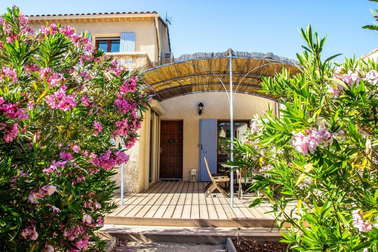 Villa In Provence With Private Pool LʼIsle-sur-la-Sorgue Exterior foto